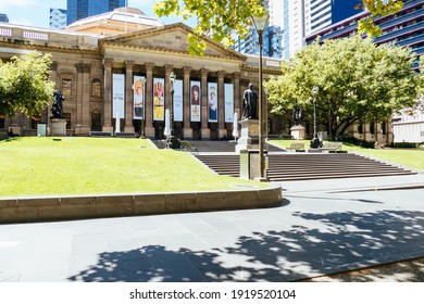 Melbourne, Australia - February 17 2021: A Deserted State Library Of Victoria On Swanston St During A 'circuit Breaker' Lockdown Imposed Suddenly By The Victorian Government.