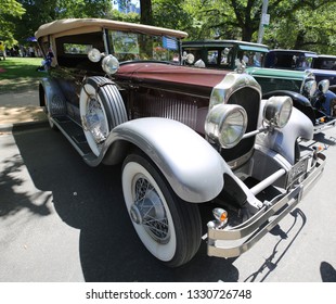 MELBOURNE, AUSTRALIA - JANUARY 26, 2019: 1927 Chrysler Imperial Vintage Car On Display At 2019 Royal Automobile Club Of Victoria Australia Day Heritage Vehicle Showcase In Melbourne