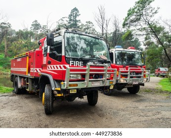 Melbourne, Australia - June 5, 2016: Country Fire Authority Fire Truck By The Banks Of The Yarra River In Warrandyte. The CFA Is A Volunteer And Professional Fire Brigade For Non-metropolitan Victoria