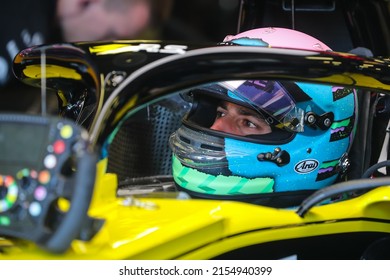 MELBOURNE, AUSTRALIA - MARCH 15: Daniel RICCIARDO
Of Renault Sport F1 Team In The Pitlane During 2nd Practice On Day 2 Of The 2019 Formula 1 Australian Grand Prix