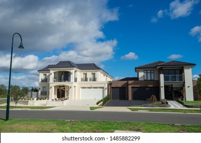 Melbourne, Australia - May 13, 2018: Residential Street In The New Berwick Springs Housing Estate In Narre Warren South, In The City Of Casey In The Outer South-eastern Suburbs Of Melbourne