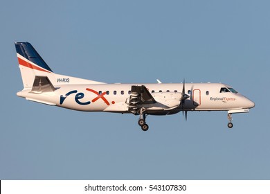 Melbourne, Australia - November 10, 2011: Regional Express (REX) Airlines Saab 340B VH-RXS On Approach To Land At Melbourne International Airport. 