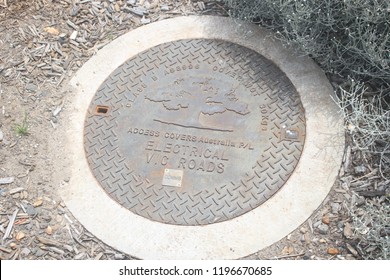 Melbourne, Australia - November 9, 2016: A Beautiful Silver Manhole Cover With A Tree Engraved On It On The Floor In Melbourne, Victoria, Australia 