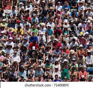 MELBOURNE - JANUARY 22:  Crowd At The 2011 Australian Open Tennis On January 22, 2011 In Melbourne, Australia.