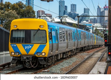 Melbourne, Victoria / Australia - October 22 2020: Metro Train Melbourne's Comeng EMU Arrives At Richmond Station.