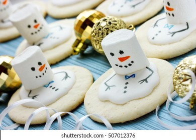 Melting Snowman Christmas Cookie