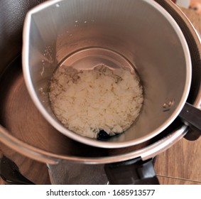 Melting Soy Wax To Make Home Made Candles