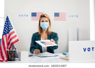 Member Of Electoral Commission In Polling Place, Usa Elections And Coronavirus.