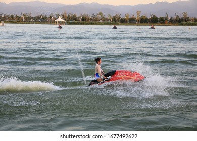 Members Of The Chinese Water Skiing Team Perform Water Tricks And Rowing At The Pool Scene In Kunming, Capital Of Southwest China's Xi 'an, Aug. 14, 2019.