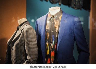 981 Mens Wear Showroom Images, Stock Photos & Vectors | Shutterstock
