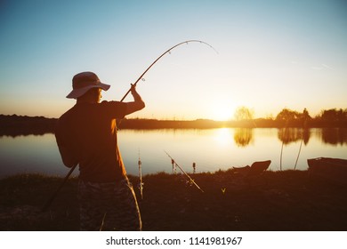 casting fish