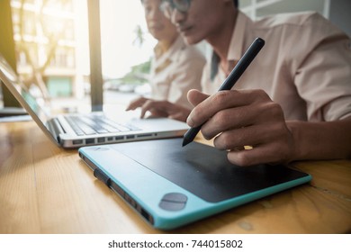 Men are using pen