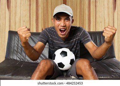 Men Watching Cheering Sports Fans Soccer Football At Home