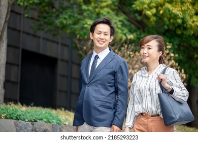 Men And Women Of Casual Business Office Workers Commuting