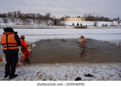 14,894 Winter Diving Images, Stock Photos & Vectors | Shutterstock