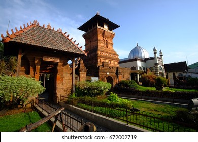 Menara Kudus , Kudus Mosque