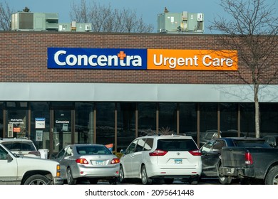 MENDOTA HEIGHTS, MN, USA - DECEMBER 22, 2021: Concentra Urgent Care Clinic Exterior And Trademark Logo.