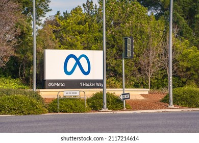 Menlo Park, CA, USA - January 17, 2022: Meta Headquarters, Corporate Campus In Menlo Park, California. The Facebook Company Is Now Meta. 