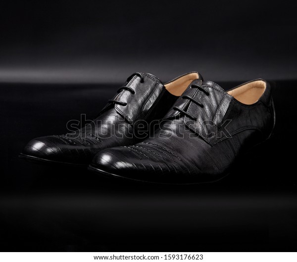 mens black crocodile shoes