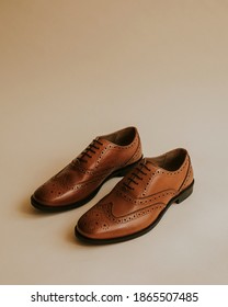 Men's Brown Leather Derby Shoes On Beige