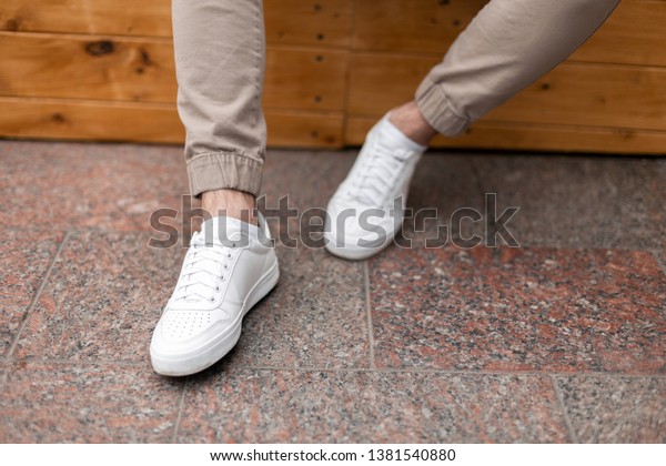 trendy white sneakers mens