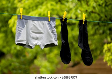 Men's Underwear Drying