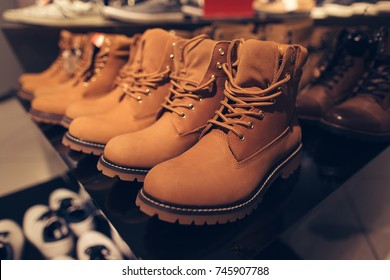 construction boots store