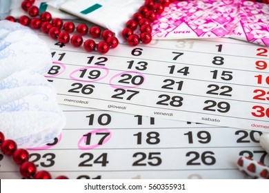 the menstrual cycle on the calendar icon
