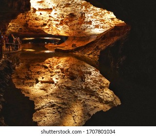 Meramec Caverns, Clear Reflecting Water