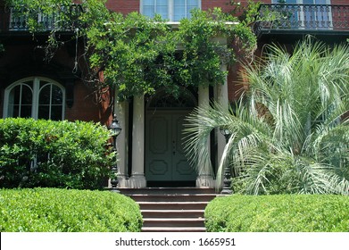 Mercer House Entranceway