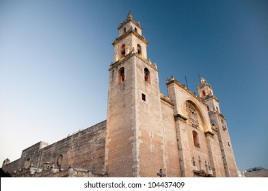 Merida Cathedral, Yucatan  (Mexico)