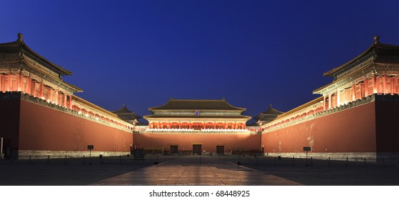 The Meridian Gate at dusk. Forbidden City in Beijing, China.