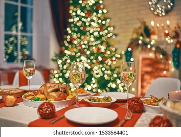 Christmas Dinner Table Images Stock Photos Vectors Shutterstock