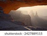 Mesa arch at sunrise, canyonlands national park, island in the sky district, utah, united states of america, north america