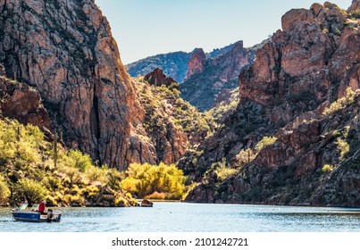 Mesa Arizona USA - 01 02 2022:  Fishing On Saguaro Lake Arizona, Bright, Beautiful Colors And Cold Air