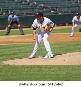 MESA, AZ - OCT. 19: Travis Banwart, A Top Prospect For The Oakland A's, Pitches For The Phoenix Desert Dogs In An Arizona Fall League Game Oct. 19, 2010 At Phoenix Municipal Stadium. The Dogs Won 7-3.