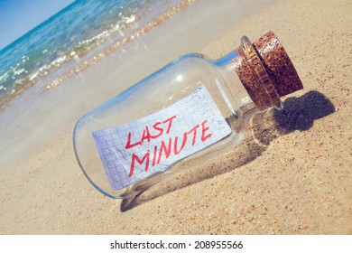 Last minute beach Images, Stock Photos & Vectors | Shutterstock