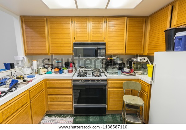 Messy Old Condo Kitchen Oak Cabinets Stock Photo Edit Now 1138587110