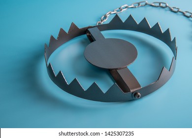 Metal bear trap. Business concept idea. Situations, risk setting. - Shutterstock ID 1425307235