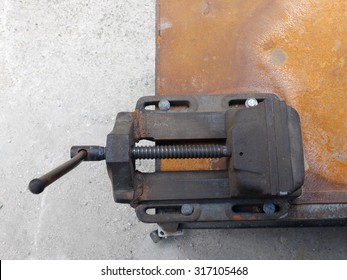 Metal Bench Vice