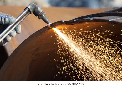 Metal Cutting With Acetylene Torch