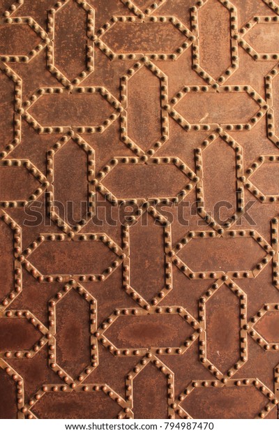 Metal door pattern wallpaper