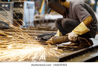 Metal grinding on steel plate