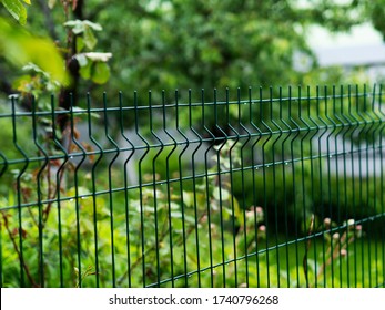 The Metal Mesh Garden Fence