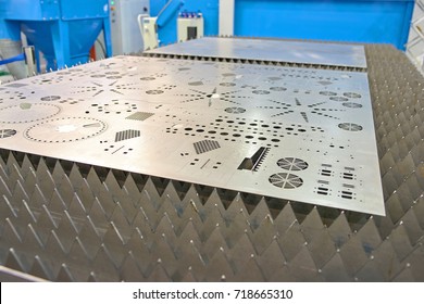 Metal Sheet Cutting Machine