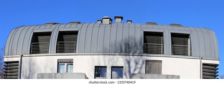 Metal Standing Seam Roof (panoramic Image)