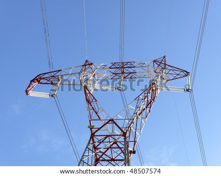    Metalic mast for high voltage electric energy transmision.