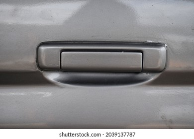 Metallic White Private Car Door Hinge