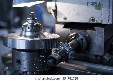 Metalworking industry, tooth gear wheel machining by hob cutter mill tool