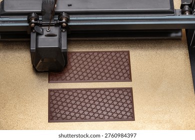 Method of layer-by-layer 3D printing of products with plastic with internal lattice filling